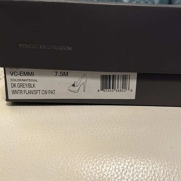 Vince Camuto Emmi Platform Pump - Picture 6 of 6